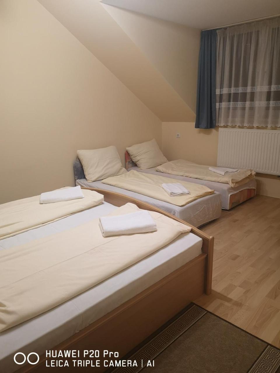 Hotel Galeria Panzio Sárvár Exteriér fotografie